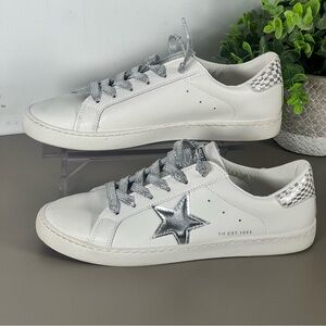 Vintage Havana White Sneakers with Silver Star and Check Heel